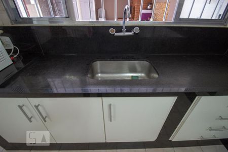 Casa à venda com 180m², 3 quartos e 2 vagasCozinha - Torneira