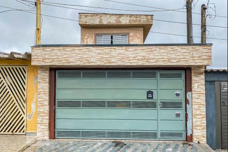 Casa para alugar com 220m², 3 quartos e 2 vagas