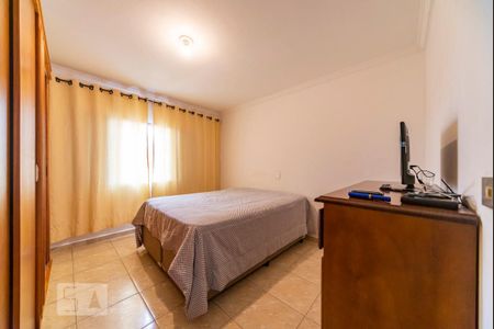 Casa para alugar com 220m², 3 quartos e 2 vagas Casa para alugar com 220m², 3 quartos e 2 vagasQuarto 3