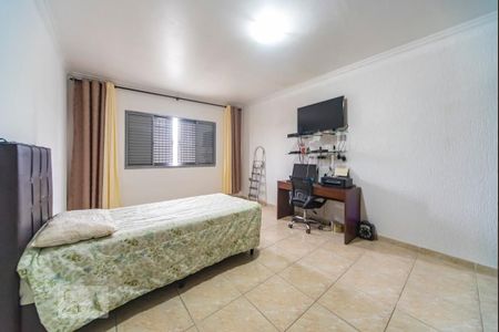 Casa para alugar com 220m², 3 quartos e 2 vagas Casa para alugar com 220m², 3 quartos e 2 vagasQuarto 2