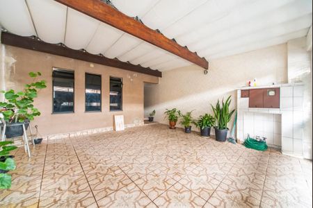 Casa para alugar com 220m², 3 quartos e 2 vagas Casa para alugar com 220m², 3 quartos e 2 vagasGaragem