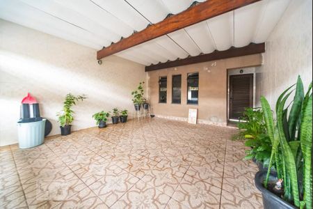 Casa para alugar com 220m², 3 quartos e 2 vagas Casa para alugar com 220m², 3 quartos e 2 vagasGaragem