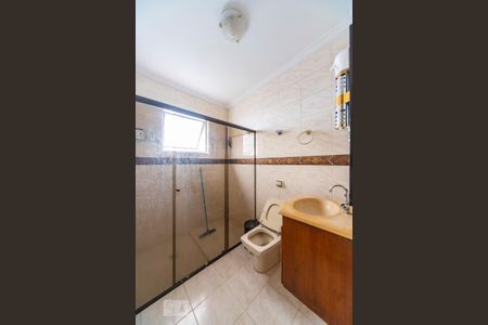 Casa para alugar com 220m², 3 quartos e 2 vagas Casa para alugar com 220m², 3 quartos e 2 vagasBanheiro do Quarto 3