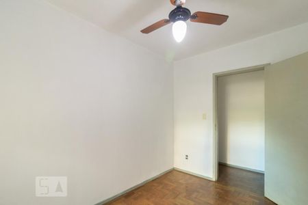 Quarto 1 de apartamento para alugar com 2 quartos, 60m² em Partenon, Porto Alegre