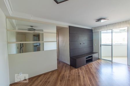 Sala de apartamento à venda com 3 quartos, 72m² em Parque Jaçatuba, Santo André
