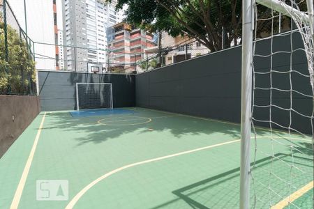 Apartamento à venda com 65m², 2 quartos e 2 vagasÁrea comum - Quadra