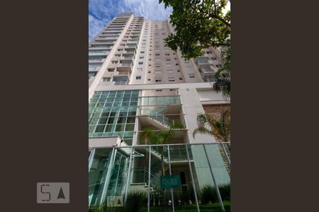 Apartamento à venda com 65m², 2 quartos e 2 vagasFachada