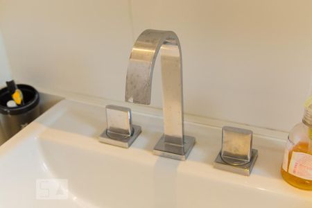 Apartamento à venda com 65m², 2 quartos e 2 vagas Apartamento à venda com 65m², 2 quartos e 2 vagasBanheiro da suíte - Torneira