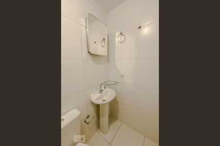 Apartamento para alugar com 44m², 2 quartos e sem vagaBanheiro