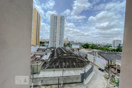 Vista da Sala de apartamento para alugar com 2 quartos, 44m² em Maranhão, São Paulo