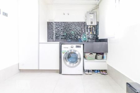 Apartamento à venda com 85m², 2 quartos e 1 vagaÁrea de Serviço