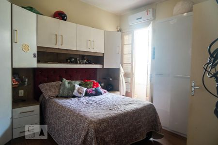 Suíte de apartamento à venda com 2 quartos, 55m² em Santana, Porto Alegre