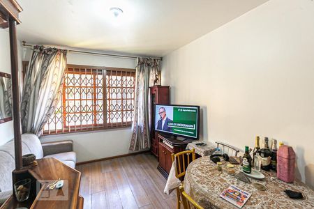Sala de casa de condomínio à venda com 3 quartos, 117m² em Medianeira, Porto Alegre