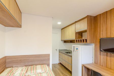 Studio para alugar com 16m², 1 quarto e sem vaga Studio para alugar com 16m², 1 quarto e sem vagaQuarto