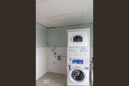 Studio para alugar com 16m², 1 quarto e sem vaga Studio para alugar com 16m², 1 quarto e sem vagaÁrea comum - Lavanderia