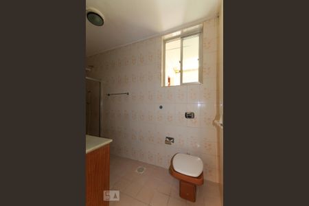 Apartamento à venda com 67m², 2 quartos e sem vaga Apartamento à venda com 67m², 2 quartos e sem vagaBanheiro