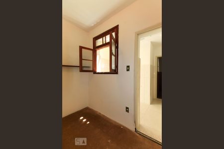 Apartamento à venda com 67m², 2 quartos e sem vaga Apartamento à venda com 67m², 2 quartos e sem vagaQuarto de serviço