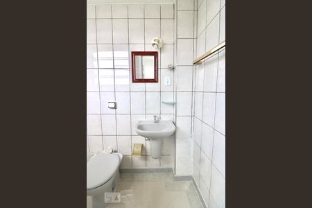 Banheiro de apartamento para alugar com 1 quarto, 36m² em Bela Vista, São Paulo