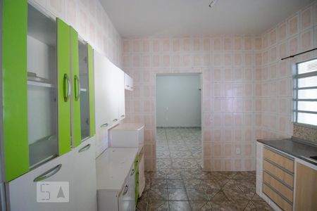 Casa à venda com 90m², 3 quartos e 6 vagasCozinha