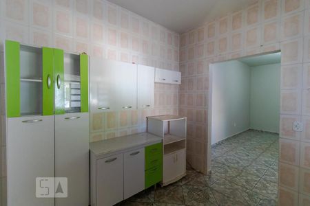 Casa à venda com 90m², 3 quartos e 6 vagasCozinha