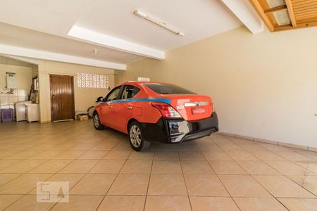Garagem de casa à venda com 4 quartos, 287m² em Vila Joao Pessoa, Porto Alegre