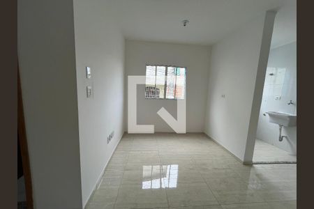Sala de casa de condomínio para alugar com 2 quartos, 39m² em Parque Boturussu, São Paulo