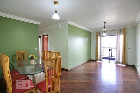 Sala  de apartamento para alugar com 3 quartos, 110m² em Vila Marlene, São Bernardo do Campo