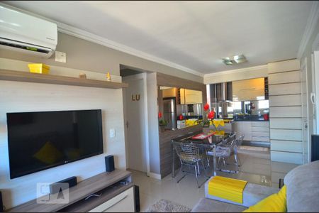 Sala de apartamento à venda com 3 quartos, 63m² em Igara, Canoas