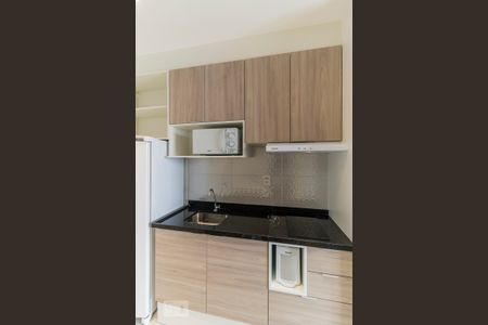 Studio para alugar com 24m², 1 quarto e sem vaga Studio para alugar com 24m², 1 quarto e sem vagaCozinha - Armários