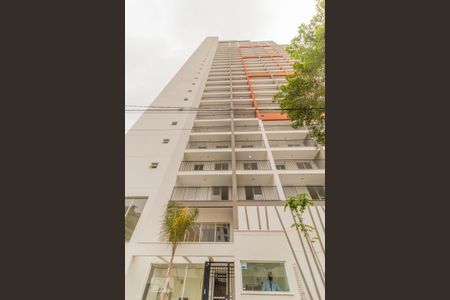 Studio para alugar com 24m², 1 quarto e sem vaga Studio para alugar com 24m², 1 quarto e sem vagaFachada