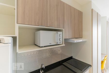 Studio para alugar com 24m², 1 quarto e sem vaga Studio para alugar com 24m², 1 quarto e sem vagaCozinha - Microondas