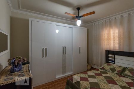 Casa à venda com 253m², 3 quartos e 4 vagasQuarto 1