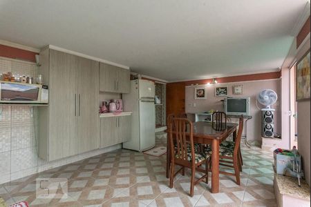 Casa à venda com 253m², 3 quartos e 4 vagasSalão de Festas