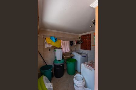 Casa à venda com 253m², 3 quartos e 4 vagasÁrea de Serviço