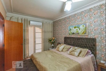 Casa à venda com 253m², 3 quartos e 4 vagasQuarto 2