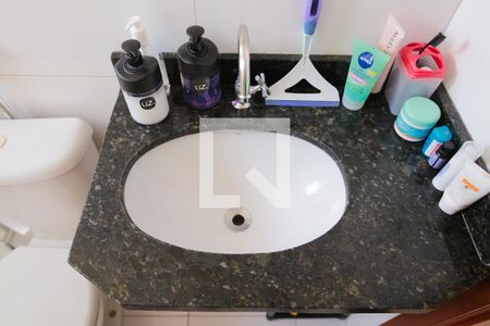 Casa à venda com 120m², 3 quartos e 3 vagasBanheiro 2