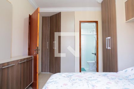 Casa à venda com 120m², 3 quartos e 3 vagasSuite