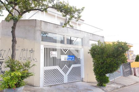 Casa à venda com 120m², 3 quartos e 3 vagasFachada