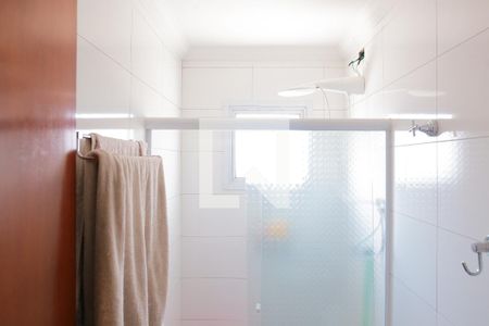 Casa à venda com 120m², 3 quartos e 3 vagasBanheiro 2