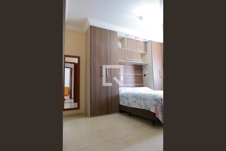 Casa à venda com 120m², 3 quartos e 3 vagasSuite