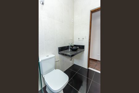 Casa para alugar com 75m², 2 quartos e sem vaga Casa para alugar com 75m², 2 quartos e sem vagaBanheiro