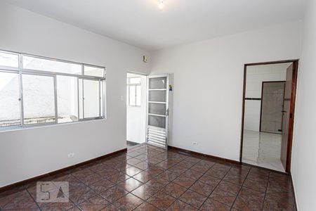 Sala de casa para alugar com 2 quartos, 75m² em Vila Pita, São Paulo