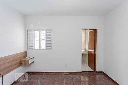 Casa para alugar com 75m², 2 quartos e sem vaga Casa para alugar com 75m², 2 quartos e sem vagaSuite