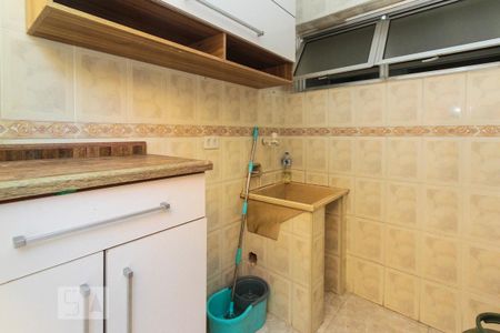 Casa para alugar com 180m², 2 quartos e 2 vagas Casa para alugar com 180m², 2 quartos e 2 vagasÁrea de Serviço