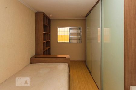 Casa para alugar com 180m², 2 quartos e 2 vagas Casa para alugar com 180m², 2 quartos e 2 vagasquarto