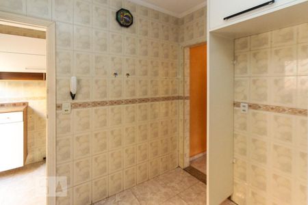 Casa para alugar com 180m², 2 quartos e 2 vagas Casa para alugar com 180m², 2 quartos e 2 vagasCozinha