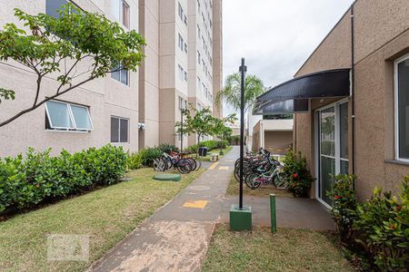 Apartamento à venda com 46m², 2 quartos e sem vagaÁrea comum