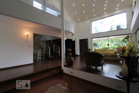 Sala 1 de casa de condomínio à venda com 5 quartos, 700m² em Brooklin Paulista, São Paulo