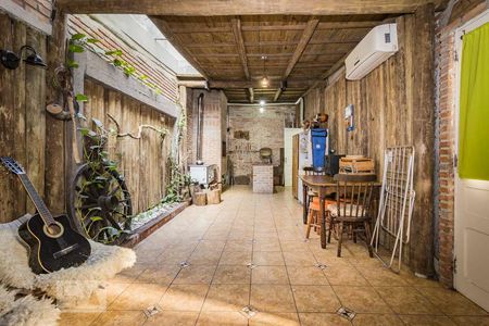 Apartamento à venda com 174m², 3 quartos e 1 vagaGalpao criolo (privativo do apartamento)