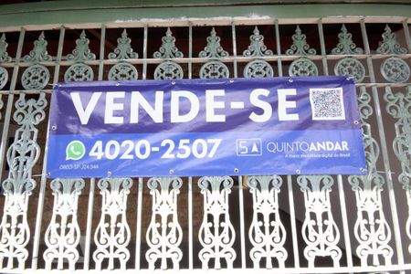 Casa à venda com 313m², 3 quartos e 4 vagasPlaca